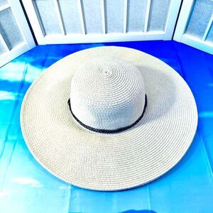 NWOT Floppy Hat